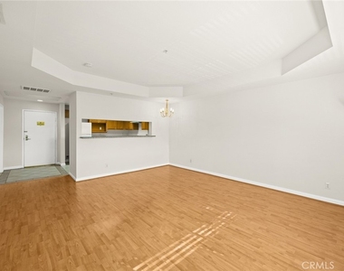 208 N Lincoln Avenue - Photo Thumbnail 11