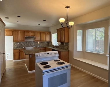 5021 Chaparral Ct - Photo Thumbnail 1