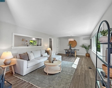 8 Cherry Hills Court - Photo Thumbnail 1