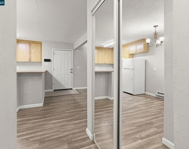 1333 N Camino Alto - Photo Thumbnail 13