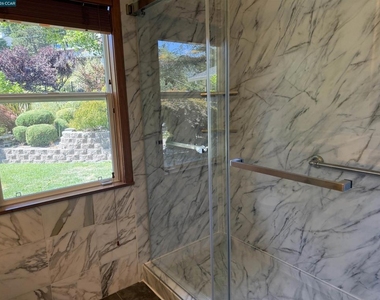 1271 Summit Rd - Photo Thumbnail 18