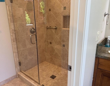 1271 Summit Rd - Photo Thumbnail 17