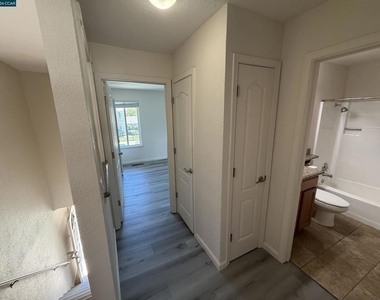 1177 Norwegian Ave - Photo Thumbnail 20