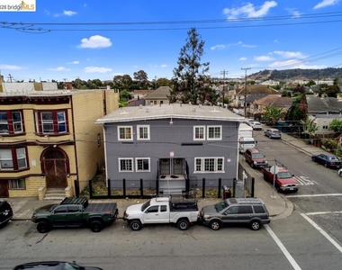 400 Bissell Ave - Photo Thumbnail 1