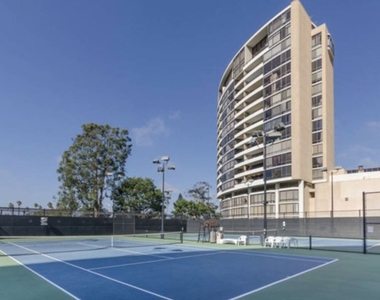 4335 Marina City - Photo Thumbnail 33