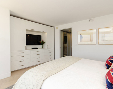 4335 Marina City - Photo Thumbnail 17