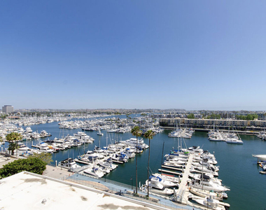 4335 Marina City - Photo Thumbnail 12