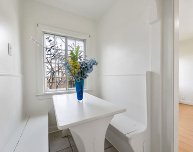 1712 1/2 W 39th Street - Photo Thumbnail 6