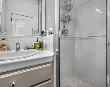 934 Hilldale Avenue - Photo Thumbnail 19