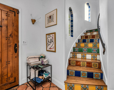 934 Hilldale Avenue - Photo Thumbnail 2