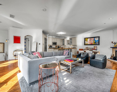 934 Hilldale Avenue - Photo Thumbnail 3
