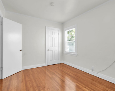 419 N. N Van Ness Avenue - Photo Thumbnail 18