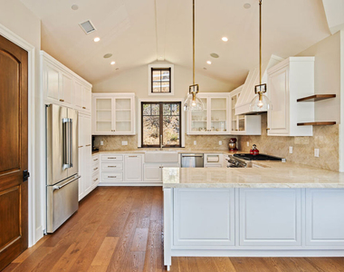 5561 Horizon Drive - Photo Thumbnail 28