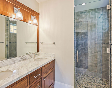 5561 Horizon Drive - Photo Thumbnail 17