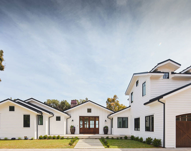 5561 Horizon Drive - Photo Thumbnail 1