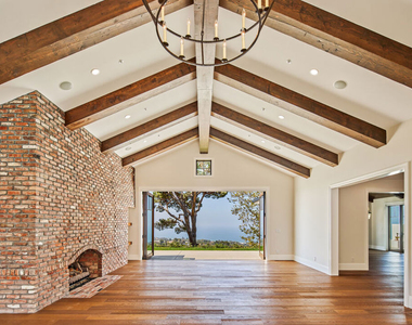 5561 Horizon Drive - Photo Thumbnail 2