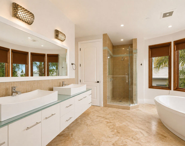 1126 Yale Street - Photo Thumbnail 12