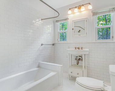 409 N Kilkea Drive - Photo Thumbnail 13