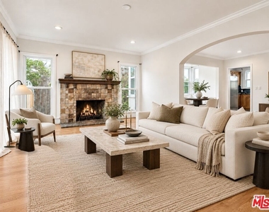 409 N Kilkea Drive - Photo Thumbnail 4