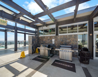 3810 Wilshire Boulevard - Photo Thumbnail 9