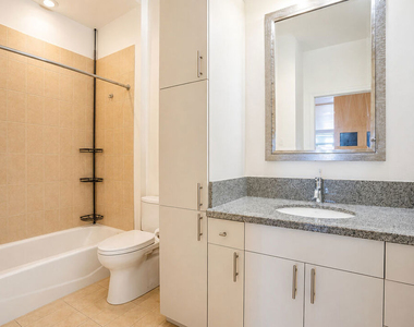 3810 Wilshire Boulevard - Photo Thumbnail 5