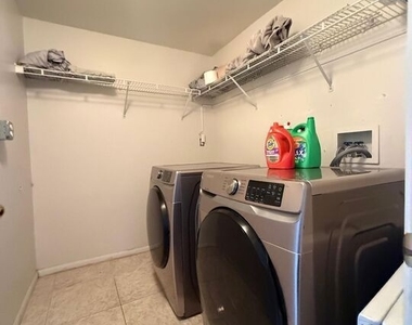 719 W Avenue Q10 - Photo Thumbnail 11