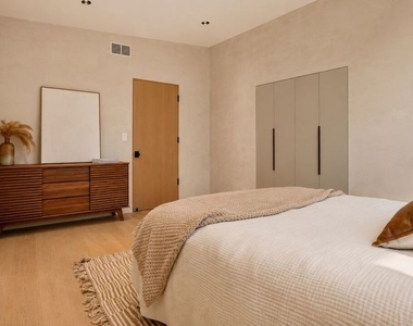 5576 El Canon Avenue - Photo Thumbnail 29
