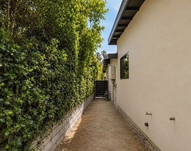 5576 El Canon Avenue - Photo Thumbnail 54