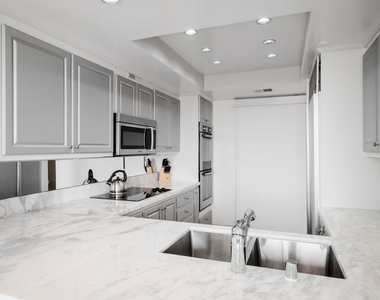 850 E Ocean Boulevard - Photo Thumbnail 6