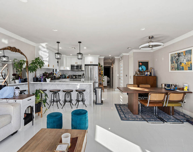 801 Howard Street - Photo Thumbnail 17