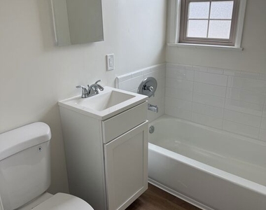 937 S Bedford Street - Photo Thumbnail 7