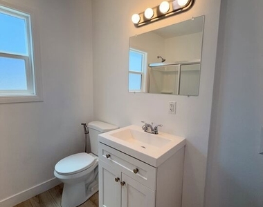 1321 N Normandie Avenue - Photo Thumbnail 7
