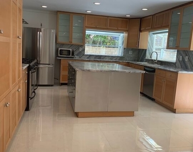18162 Sweet Elm Drive - Photo Thumbnail 8