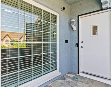 1110 W 80th Street - Photo Thumbnail 1