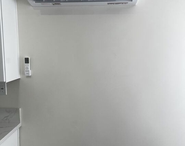634 E 87th Street - Photo Thumbnail 11