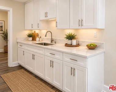 634 E 87th Street - Photo Thumbnail 6