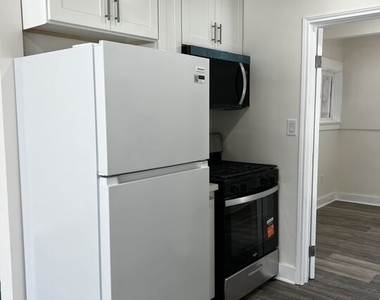 634 E 87th Street - Photo Thumbnail 4