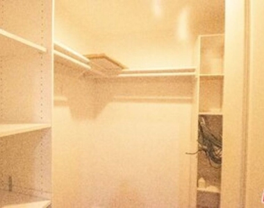 4428 Fulton Avenue - Photo Thumbnail 19