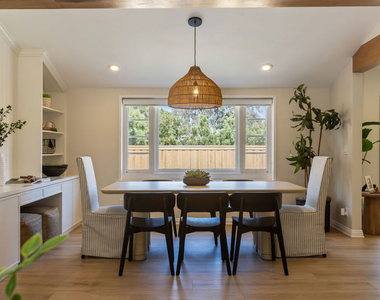 3544 Gardenia Avenue - Photo Thumbnail 8