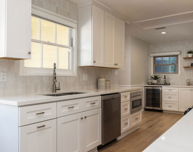 3544 Gardenia Avenue - Photo Thumbnail 18