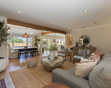 3544 Gardenia Avenue - Photo Thumbnail 6