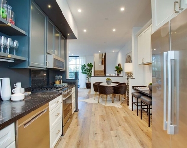 1254 N Las Palmas Avenue - Photo Thumbnail 6