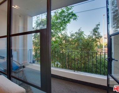 1254 N Las Palmas Avenue - Photo Thumbnail 3