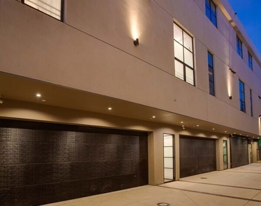 1254 N Las Palmas Avenue - Photo Thumbnail 18