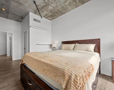 1780 Kettner - Photo Thumbnail 5