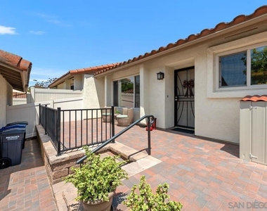358 Abington Rd - Photo Thumbnail 4