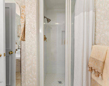 3830 Mainsail Circle - Photo Thumbnail 19