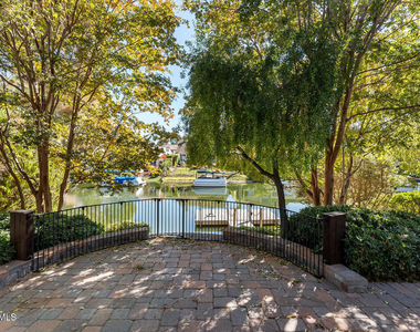 3830 Mainsail Circle - Photo Thumbnail 43
