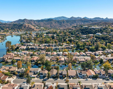 3830 Mainsail Circle - Photo Thumbnail 25
