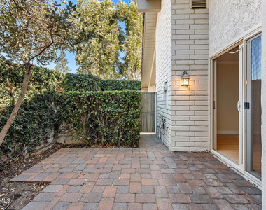 3830 Mainsail Circle - Photo Thumbnail 17